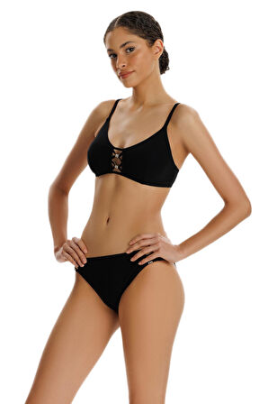 Zeki Siyah Aksesuar Detaylı Bikini Takımı