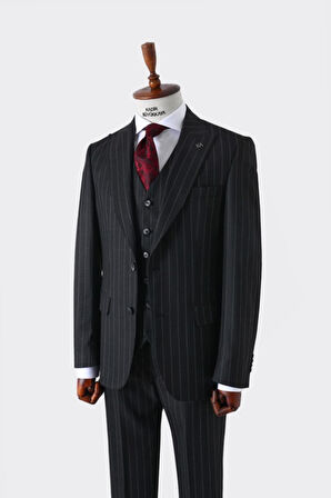 Slim Fit Kesim Yelekli Erkek Takım Elbise - Şık ve Rahat Tasarım