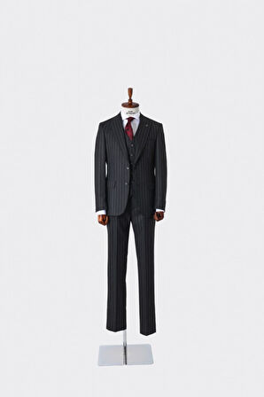Slim Fit Kesim Yelekli Erkek Takım Elbise - Şık ve Rahat Tasarım