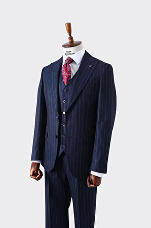 Slim Fit Kesim Yelekli Erkek Takım Elbise - Şık ve Rahat Tasarım