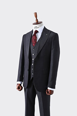 Slim Fit Kesim Yelekli Erkek Takım Elbise - Şık ve Modern Tasarım