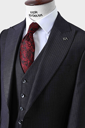 Slim Fit Kesim Yelekli Erkek Takım Elbise - Şık ve Modern Tasarım