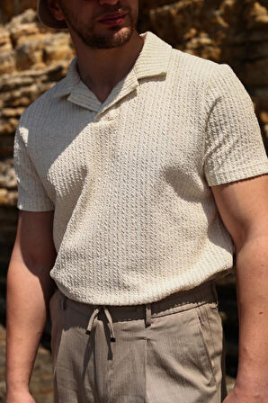 Düğmeli Polo Yaka Kısa Kol Erkek T-Shirt