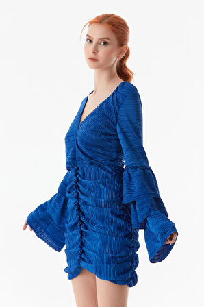 Önü Büzgülü V Yaka Elbise