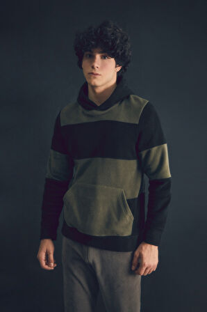 Renk Bloklu Kapüşonlu Kanguru Cepli Polar Sweatshirt