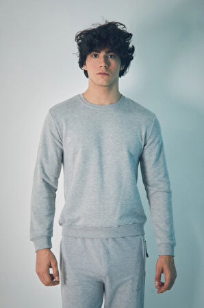 3 İplik Basic Bisiklet Yaka Sweatshirt