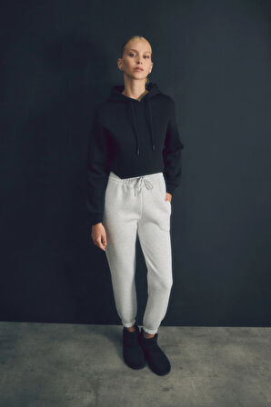 3 İplik Basic Kapüşonlu Crop Sweatshirt