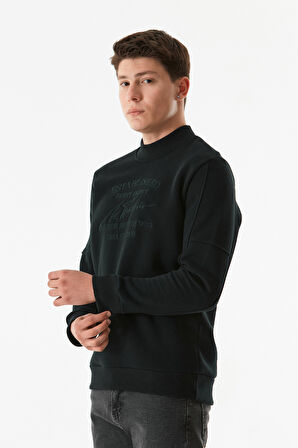 3 İplik Yazı Nakışlı Dik Yaka Sweatshirt