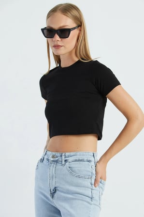 Basic Bisiklet Yaka Crop Tişört