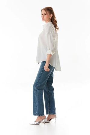 Basic Oversize Arkası Uzun Düğmeli Gömlek