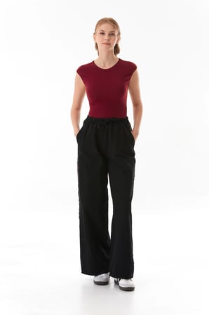 Beli Bağlamalı Yanları Şeritli Wide Leg Jean