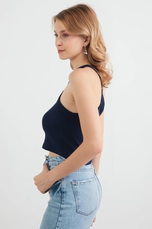 Basic Çapraz Askılı Modal Body