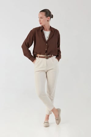Basic Body Detaylı Kolyeli Gömlek