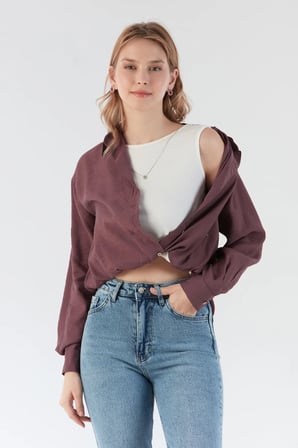 Basic Body Detaylı Kolyeli Gömlek