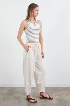 Çizgili Halka Detaylı Halter Yaka Body