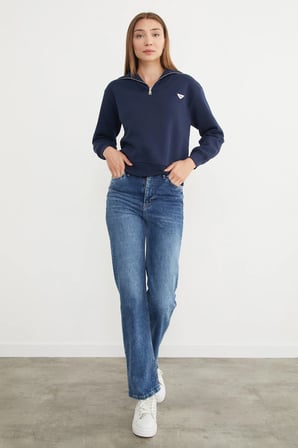 3 İplik Üçgen Metal Armalı Sweatshirt