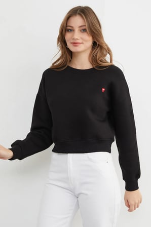 3 İplik Kalp Nakışlı Bisiklet Yaka Sweatshirt
