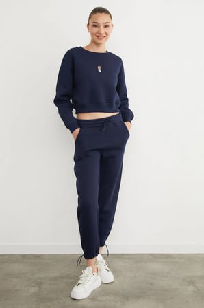 3 İplik Ayıcık Nakışlı Bisiklet Yaka Sweatshirt