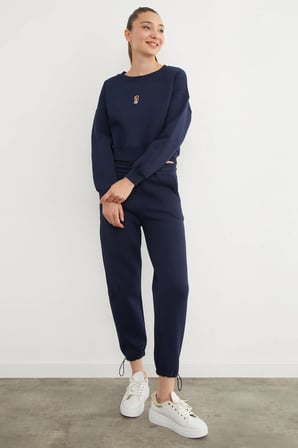 3 İplik Ayıcık Nakışlı Bisiklet Yaka Sweatshirt