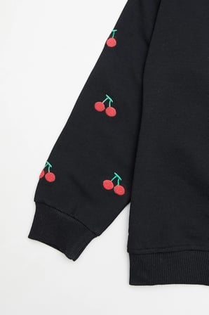 Kolları Kiraz Nakışlı Kız Çocuk Sweatshirt