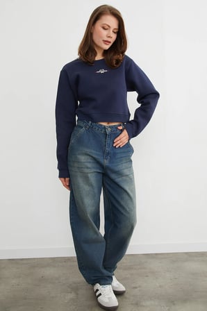 3 İplik Ayıcık Nakışlı Crop Sweatshirt