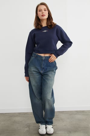 3 İplik Ayıcık Nakışlı Crop Sweatshirt