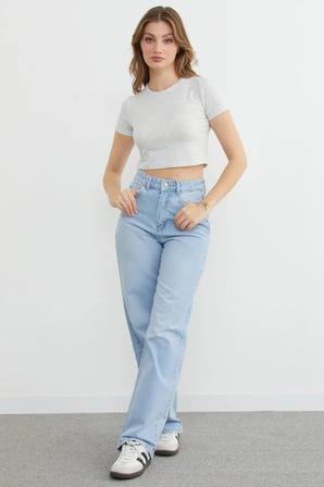 Basic Bisiklet Yaka Crop Tişört
