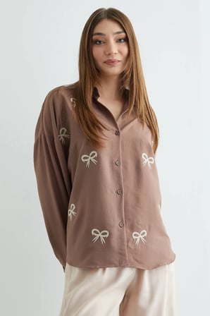 Fiyonk Nakışlı Oversize Gömlek