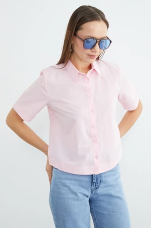 Basic Kolu Ve Beli Manşetli Crop Gömlek