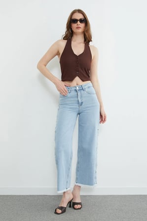 Paçası Püsküllü Çıtçıtlı Jean
