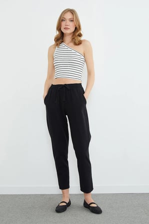 Beli Bağlamalı Cepli Gabardin Pantolon