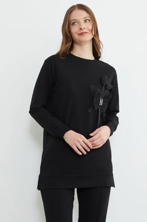 Fullamodest Kelebek Nakışlı Taşlı Bisiklet Yaka Tunik
