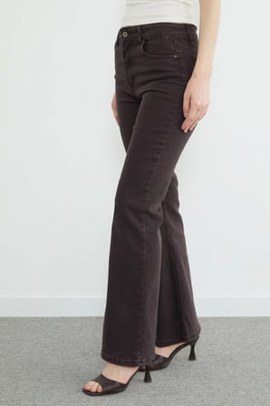 Normal Bel Fermuarlı Flare Jean
