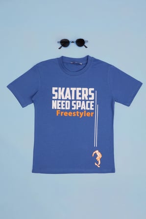 Skaters Need Space Baskılı Erkek Çocuk Tişört