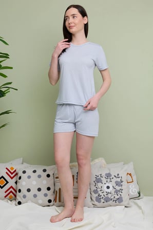 Puantiye Desenli Bisiklet Yaka Şortlu Pijama Takımı