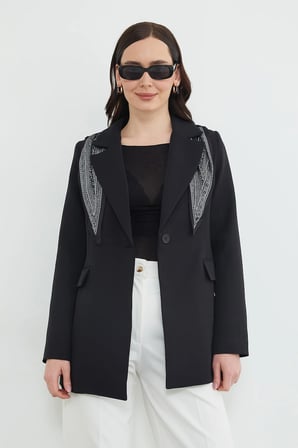 Fular Detaylı Omuz Vatkalı Blazer Ceket