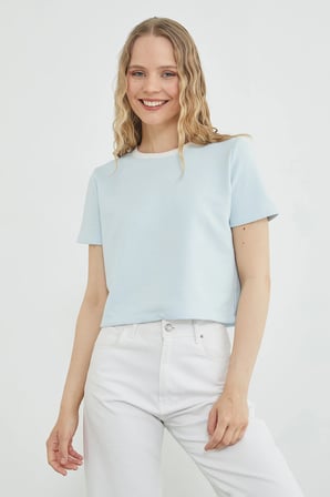 Basic Ribana Yaka Mevsimlik Crop Tişört