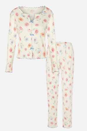Kadın Pamuklu Çıtır Çiçek Desenli Baby Overloklu Fiyonk Detaylı Uzun Kollu Pijama Takımı