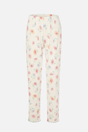 Kadın Pamuklu Çıtır Çiçek Desenli Baby Overloklu Fiyonk Detaylı Uzun Kollu Pijama Takımı