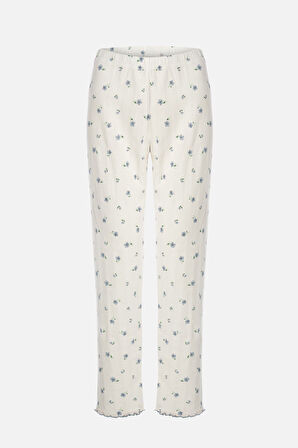 Kadın Pamuklu Çıtır Çiçek Desenli Baby Overloklu Fiyonk Detaylı Uzun Kollu Pijama Takımı