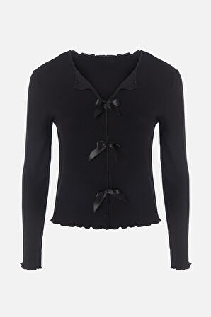 Kadın Pamuklu Çıtır Çiçek Desenli Baby Overloklu Fiyonk Detaylı Uzun Kollu Pijama Takımı