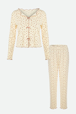 Kadın Pamuklu Çıtır Çiçek Desenli Baby Overloklu Fiyonk Detaylı Uzun Kollu Pijama Takımı