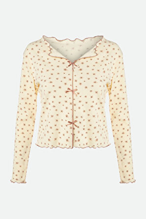 Kadın Pamuklu Çıtır Çiçek Desenli Baby Overloklu Fiyonk Detaylı Uzun Kollu Pijama Takımı