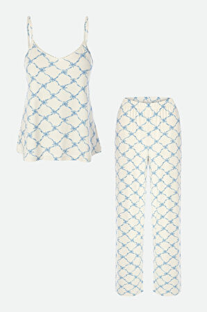 Kadın Askılı Yumuşak Dokulu Desenli Pijama Takımı