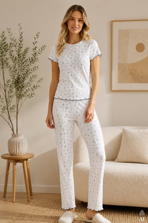 Kadın Pamuklu Çıtır Çiçek Desenli Baby Overloklu Kısa Kollu Pijama Takımı