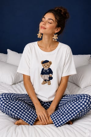 Kadın Pamuklu Ekru Kısa Kollu Baskılı Ekose Desenli Pijama Takımı