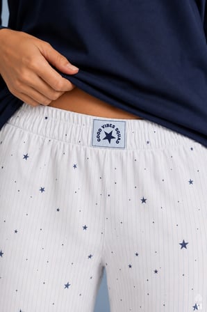 Kadın Pamuklu Lacivert Uzun Kollu Baskılı Yıldız Desenli Etiket Detaylı Pijama Takımı