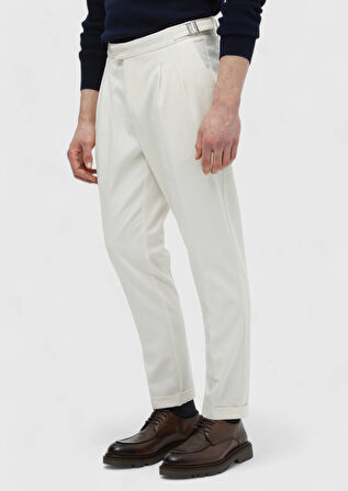 Ekru Düz Dokuma Carrot Fit Casual Pamuk Karışımlı Pantolon