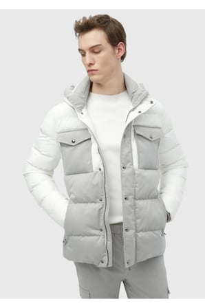 Beyaz Regular Fit Kapüşonlu Casual Dokuma Mont