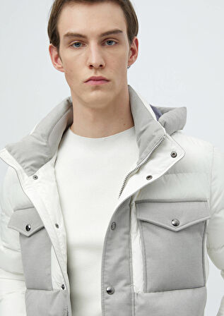 Beyaz Regular Fit Kapüşonlu Casual Dokuma Mont